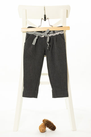 Топъл елегантен прав панталон в графитено сиво с джобове и дантелен завършек, CIKOBY/9-12м., 74-80см.