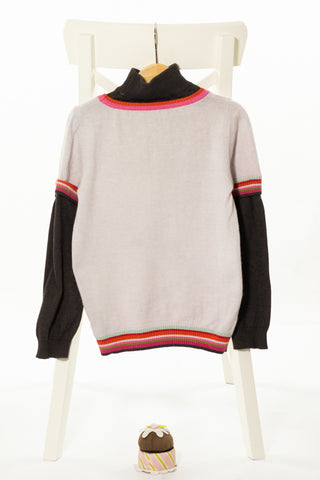 Ефектен топъл пуловер с висока яка в нежни топли тонове и бродерии, KENZO/ 8г., 128см.
