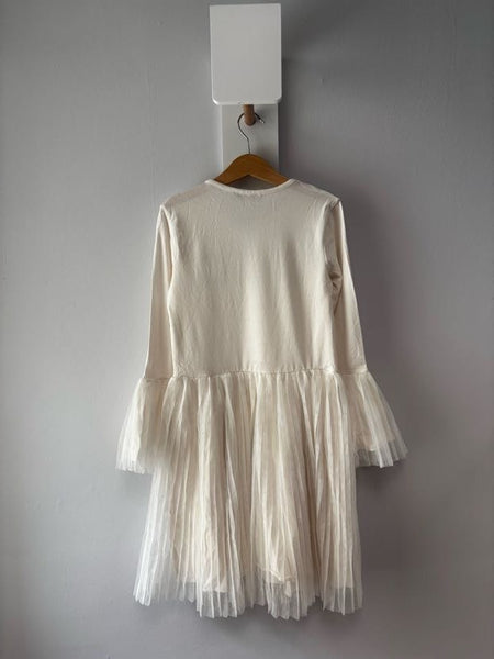 Ефектна бяла рокля с тюл CICHLID/11-12г
