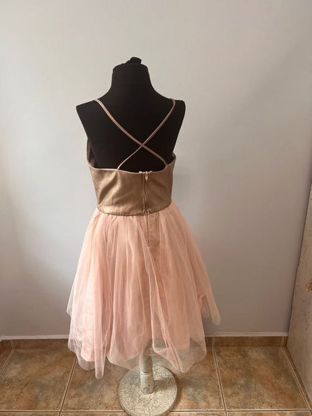 Нежна официална рокля с голяма пачка в нежно розово и блестяща горна част  PINK&VIOLET/12г