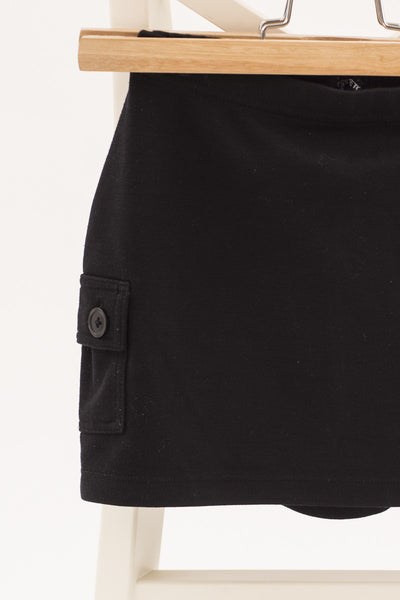 Спортна пола в черно със странични джобове Gap/ 3-4г.