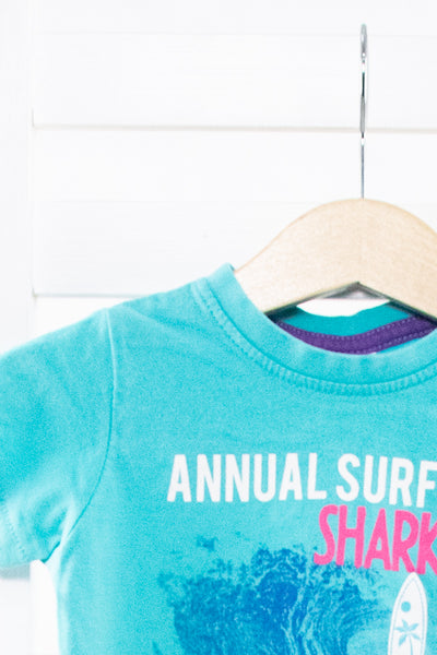 Тениска в морско синьо и апликация сърфове Baby Club/ 9м