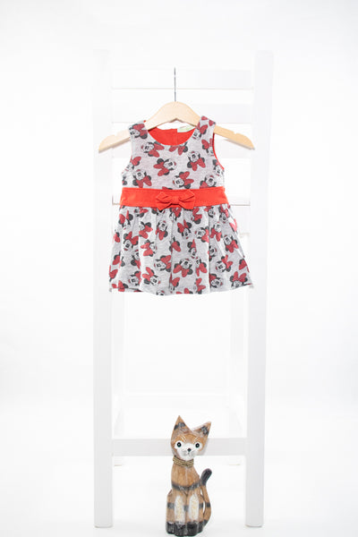 Тънка рокля с Мини Маус и червен колан Volterata/ 9м