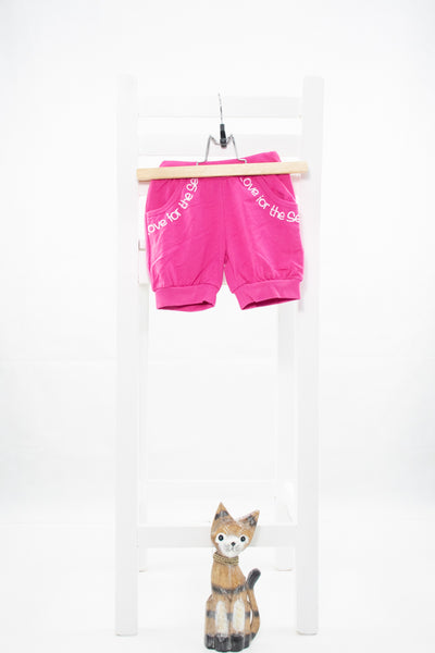 Памучни къси панталони в цикламено розово с джобове M&D/24м.