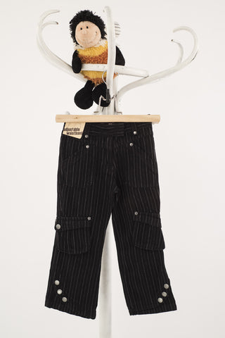 Раиран панталон в черно със странични джобов и декоративни капси EFR Girls (С ЕТИКЕТ)/4г.
