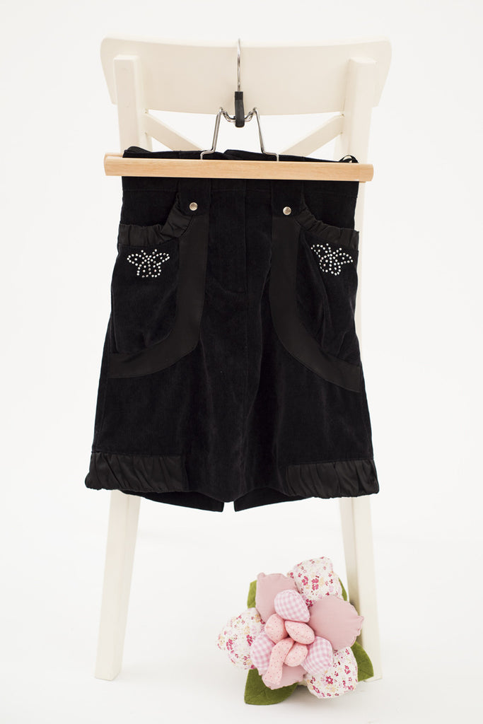 Мека джинсова пола в черно със сатенени елементи, джобове и камъчета Ergul / 4г.