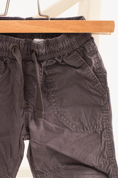 Тънък спортен панталон в сиво Lupilu / 18м. (86см)