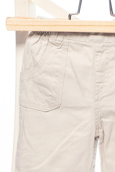 Памучен панталон в цвят слонова кост Cherokee / 6-9м.