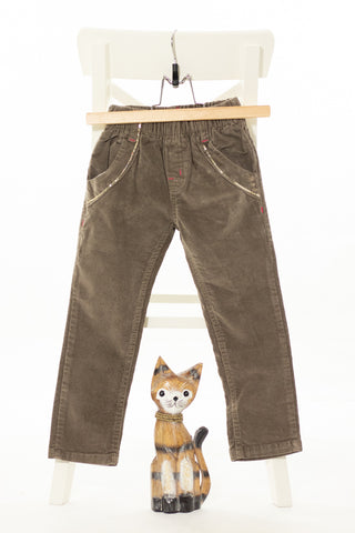 Елегантни джинси в землист цвят с пайети на джобовете  Nini / 4-5г