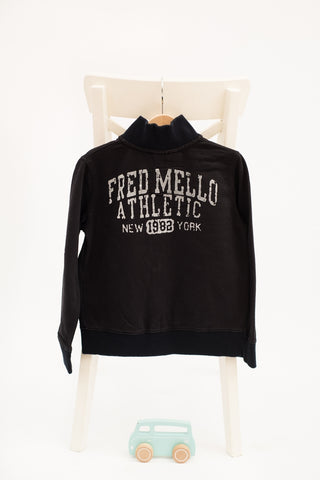 Суитшърт в черно с мека щампа надпис Fred Mello / 4-5г.